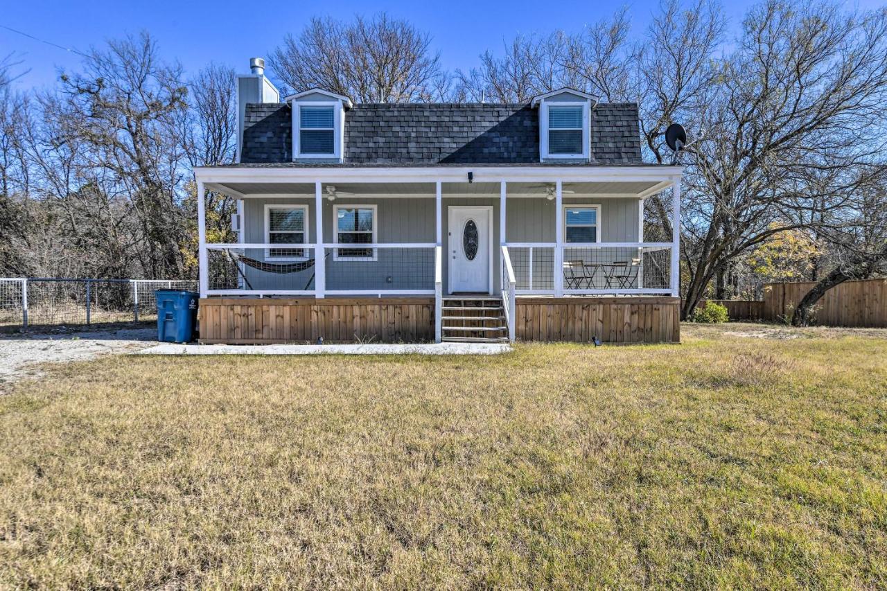 Bright Brownwood Home With On-Site River Access! Exterior photo